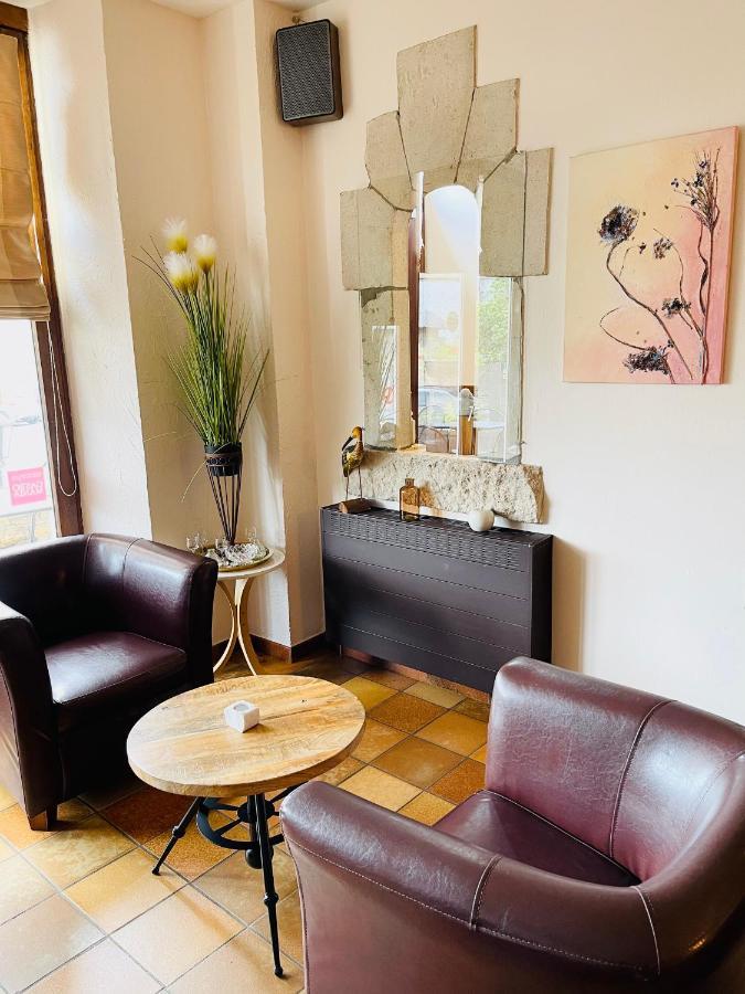 Hostellerie Sainte-Cecile ภายนอก รูปภาพ